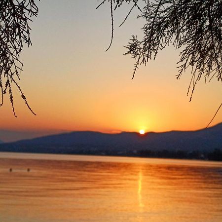 Luxury Apartment Amarynthos Dış mekan fotoğraf