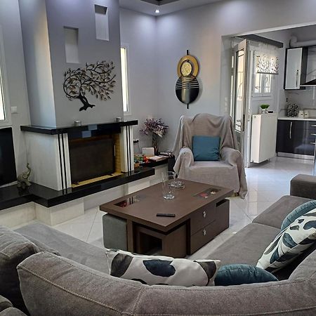 Luxury Apartment Amarynthos Dış mekan fotoğraf